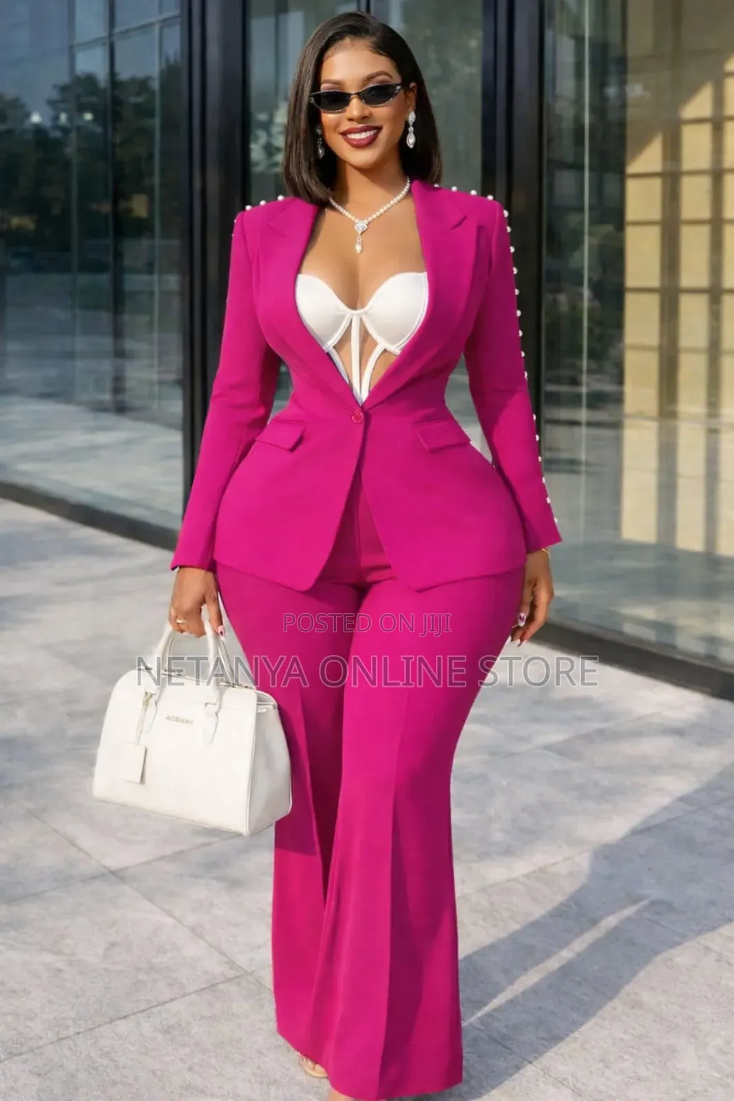 Elegant Plain Regular Fit Suit for Women