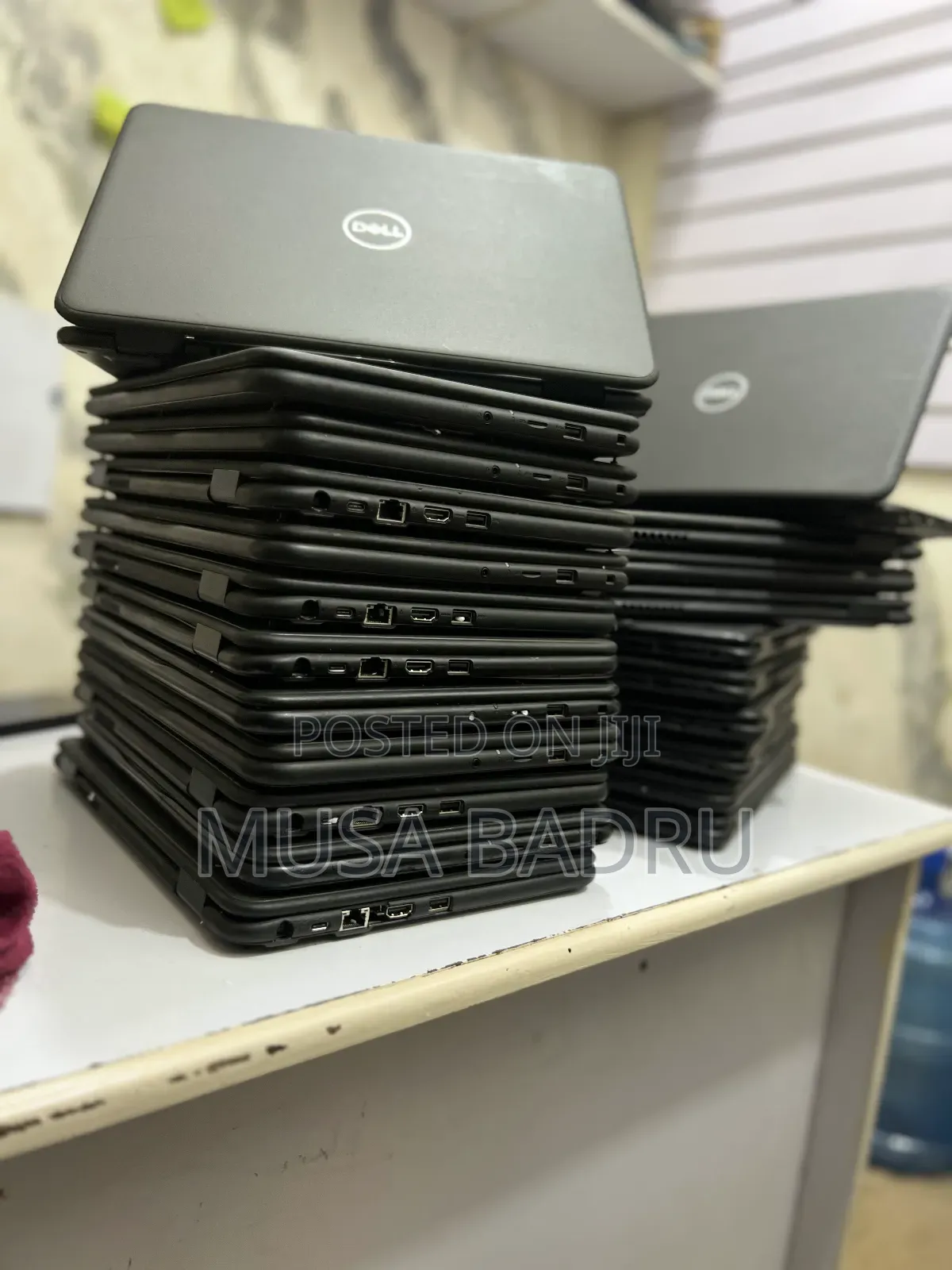 New Laptop Dell Latitude 3310 4GB Intel Core I3 SSD 128GB