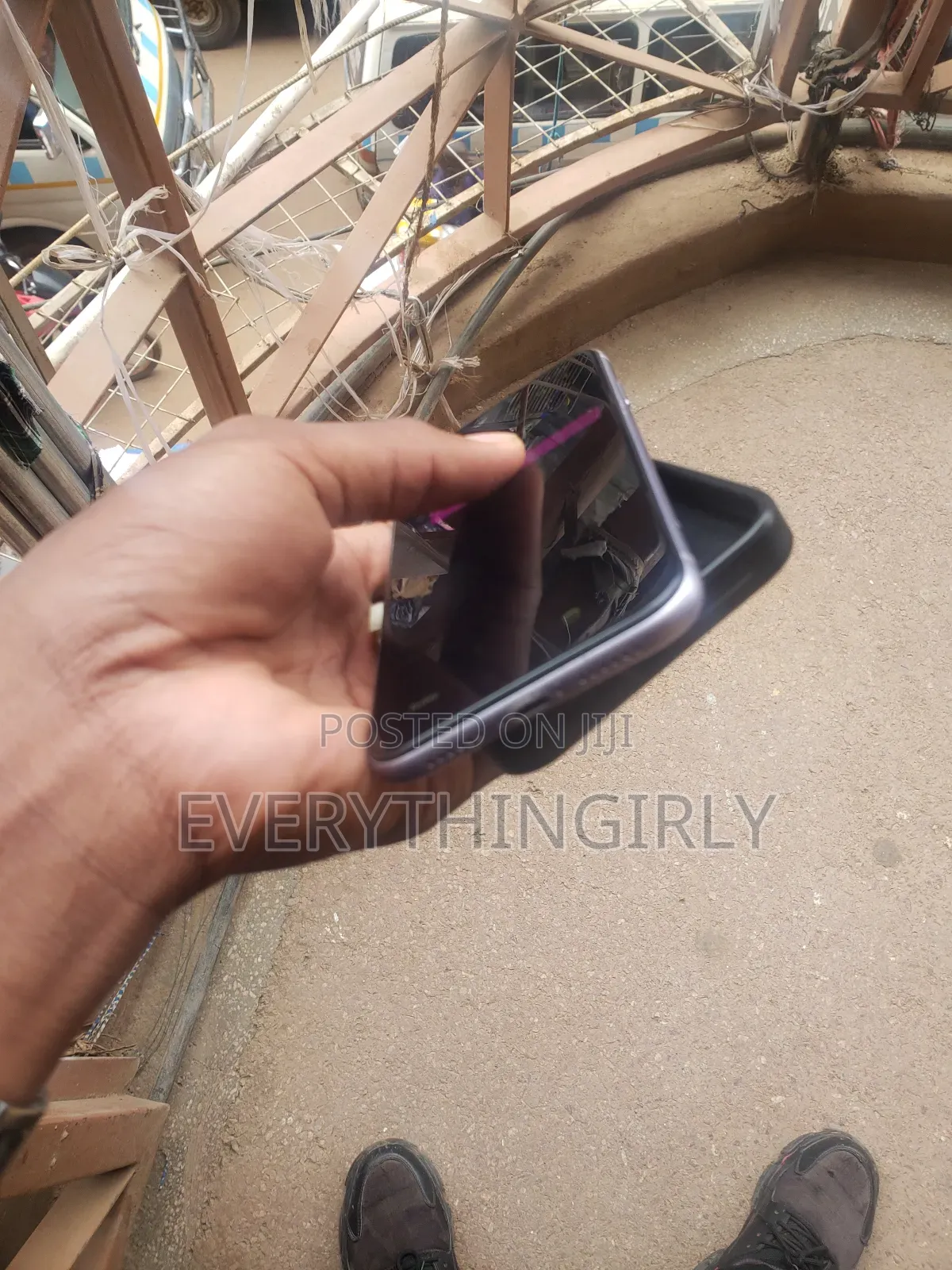 Apple iPhone 11 64 GB Purple