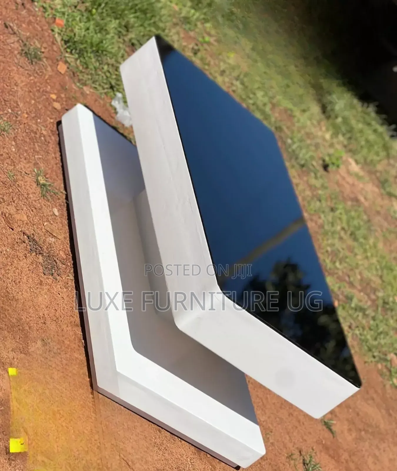 Classy Table/ Glass Top
