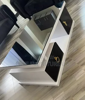 Black White Centre Table