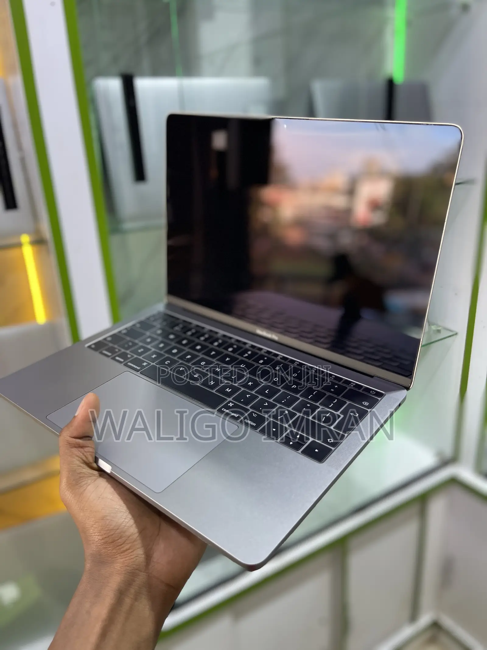 Laptop Apple MacBook Pro 2017 8GB Intel Core i5 SSD 128GB