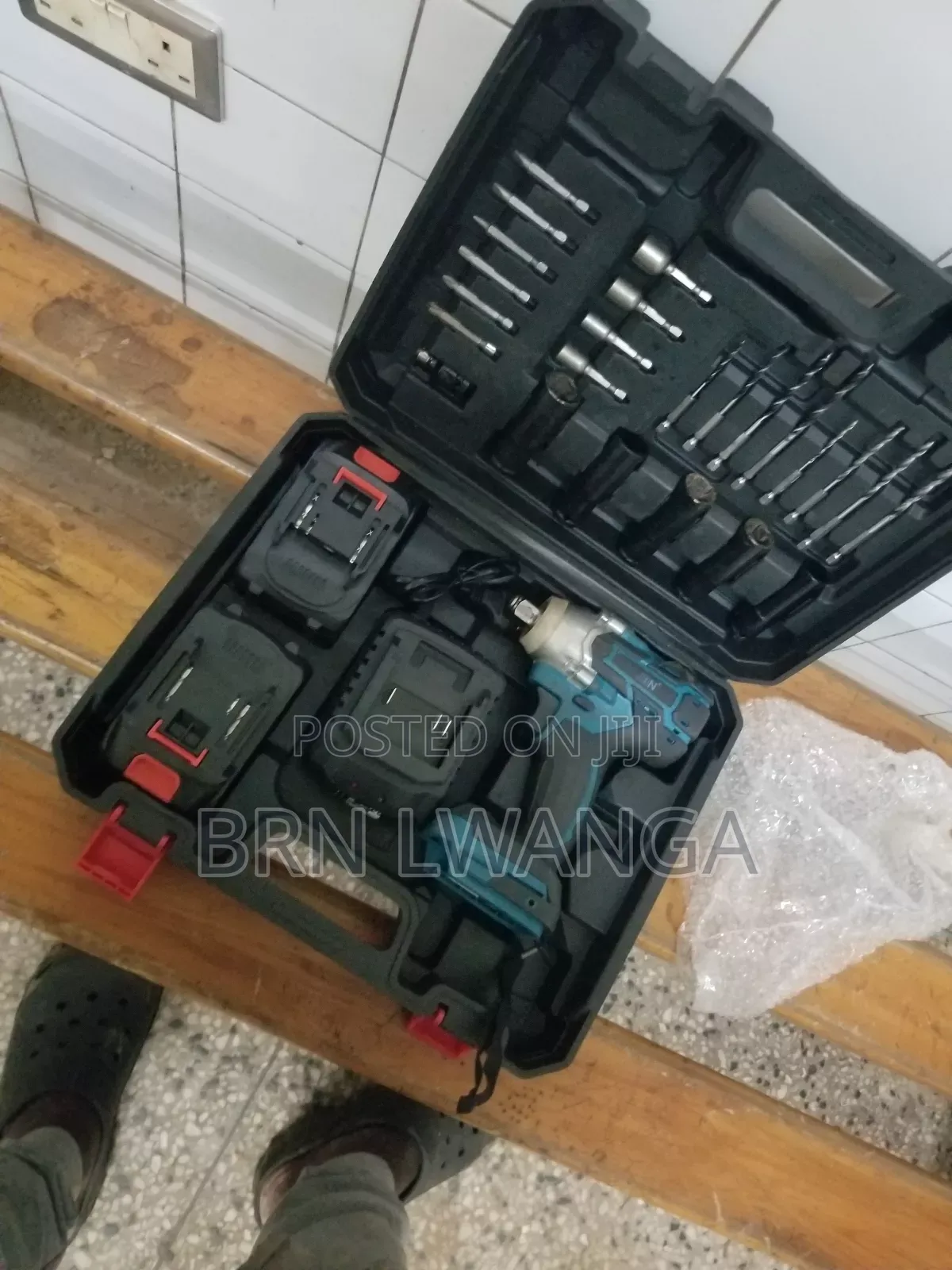 Cordless Electric Impact Wrench 900