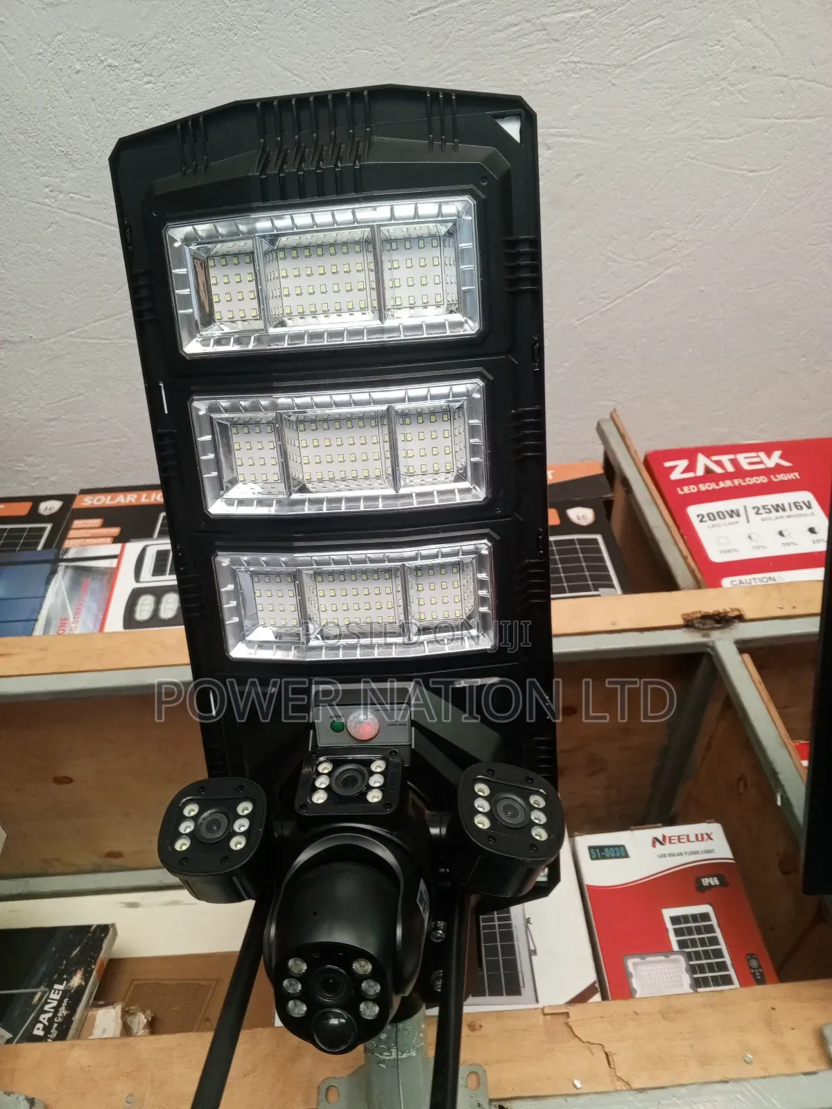 450w Solar Security Light With Surveillance Camera