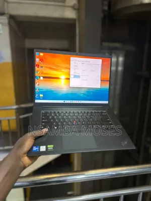 Laptop Lenovo 32GB Intel Core I7 SSD 512GB