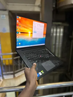 Laptop Lenovo 32GB Intel Core I7 SSD 512GB