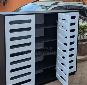 Enclosed Shoe Rack