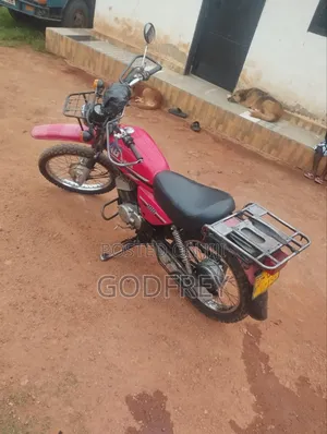 Yamaha 2016 Red