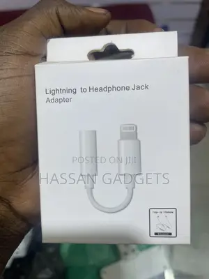 iPhone Lightning to Headphone Adapter Jack
