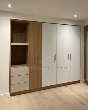 Beautiful Closets (Wardrobe)