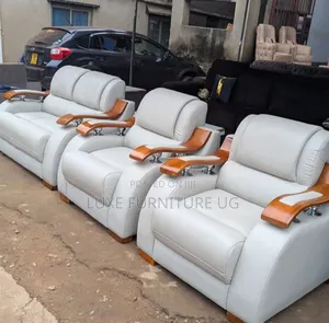 Leather 7seater Sofa 3.2.1.1