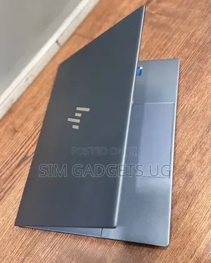 New Laptop HP Elite Dragonfly G4 16GB Intel Core I5 SSD 1T