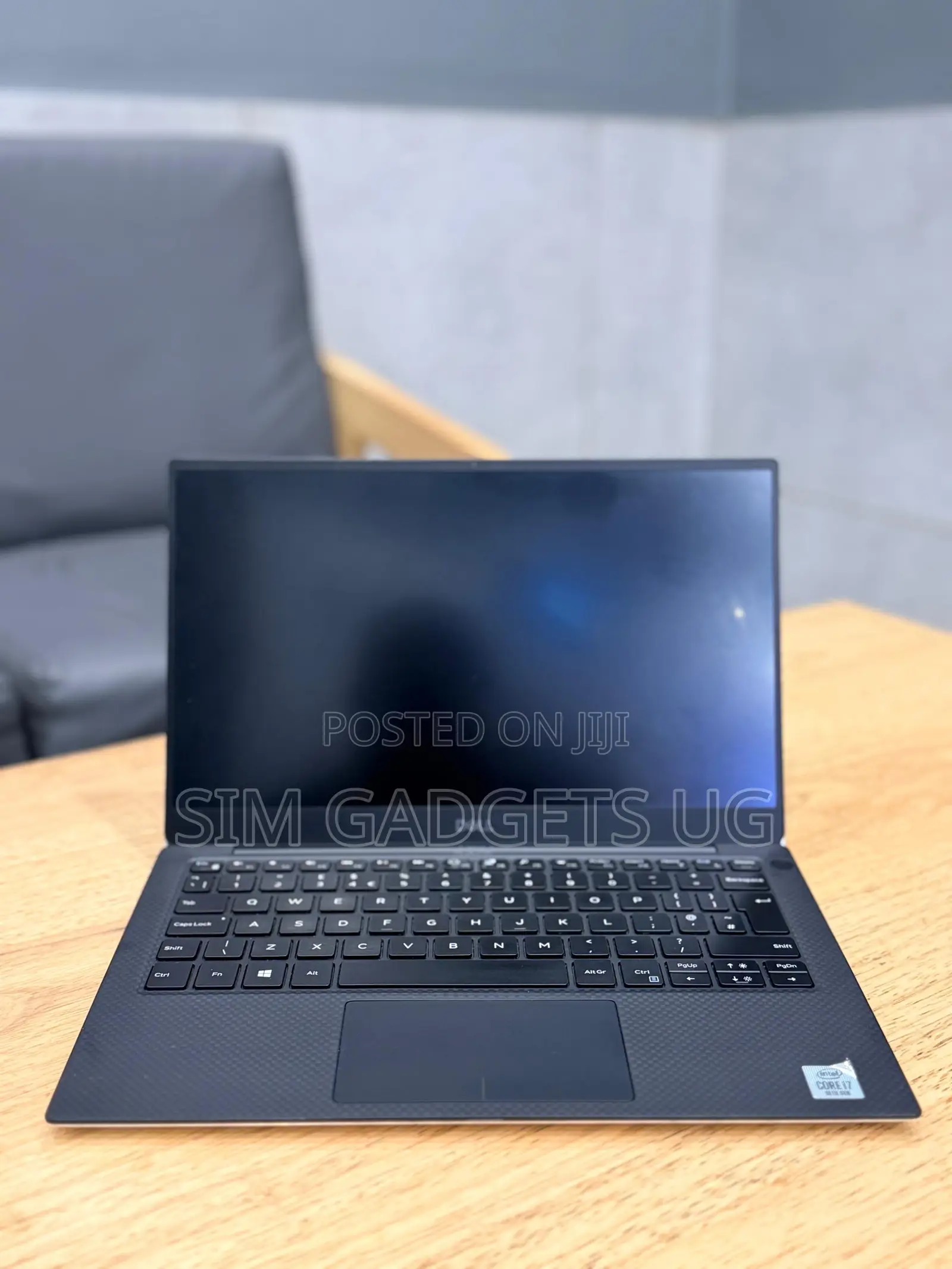 New Laptop Dell XPS 13 7390 16GB Intel Core I7 SSD 512GB