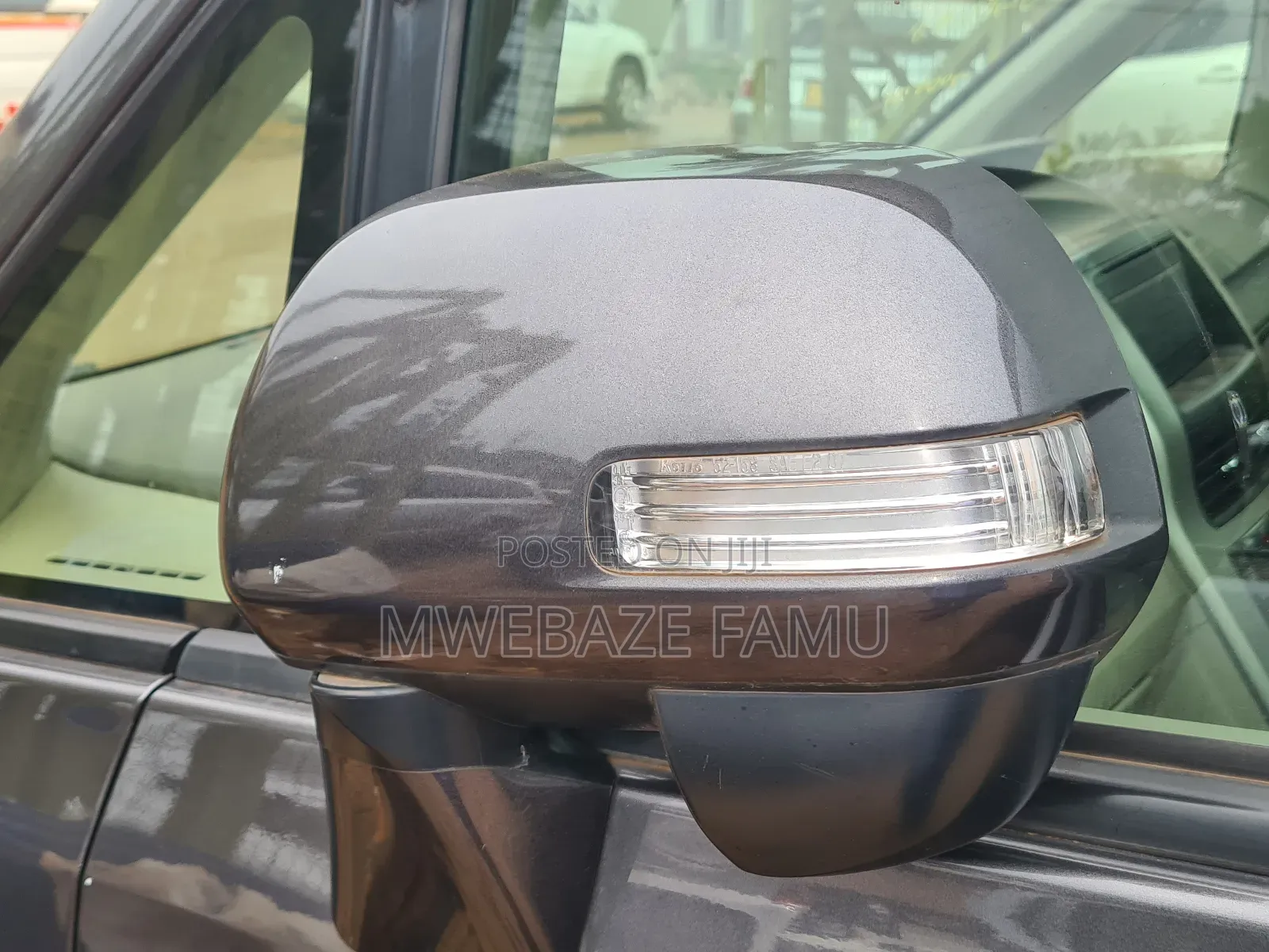 Toyota Noah 2012 Gray