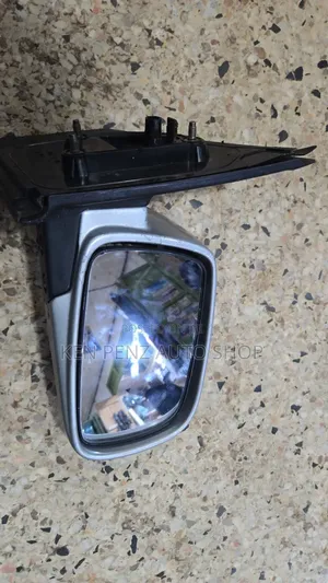 Toyota Ist 2001 - 2003 Sidemirror