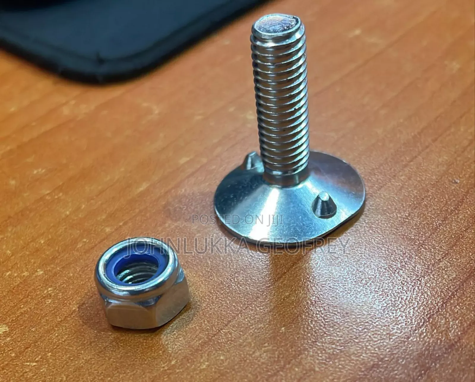 Fastener Fanged Elevator Bucket Bolt