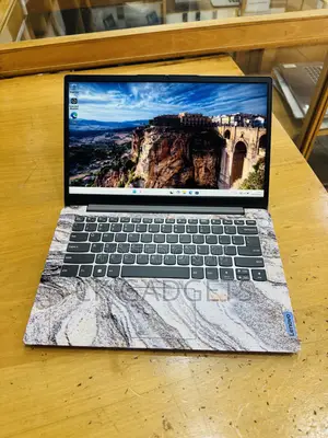 Laptop Lenovo IdeaPad 1 4GB Intel Core I5 SSD 256GB