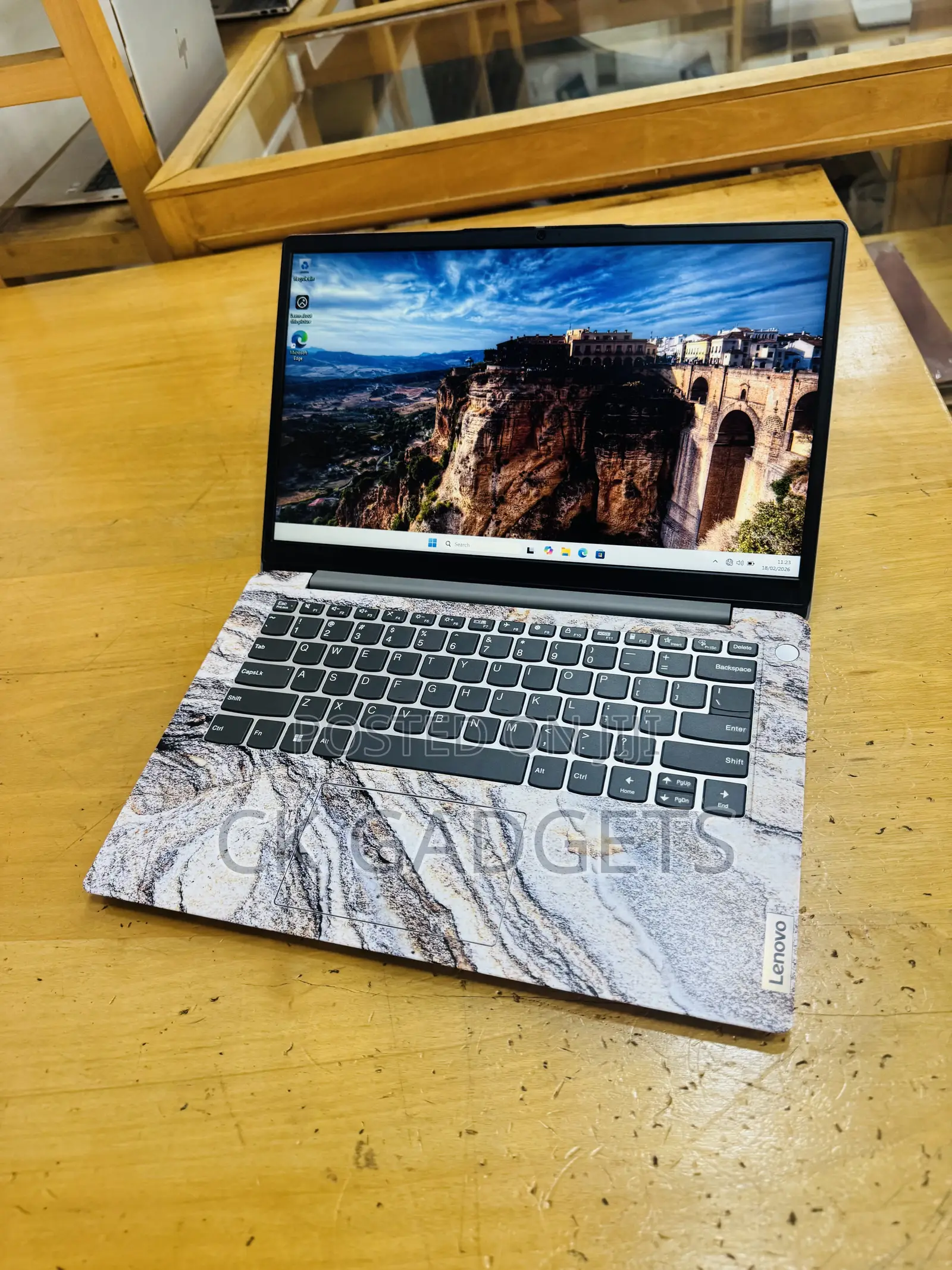 Laptop Lenovo IdeaPad 1 4GB Intel Core I5 SSD 256GB