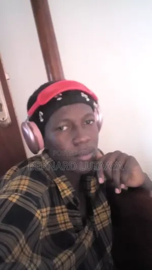 Dj (Music Mixing)