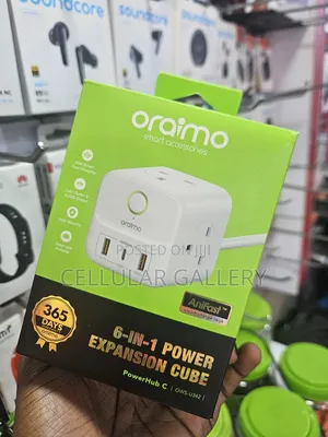Oraimo 6-in-1 Power Expansion Cube