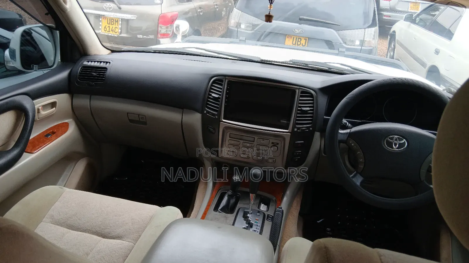 Toyota Land Cruiser Prado 2007 White