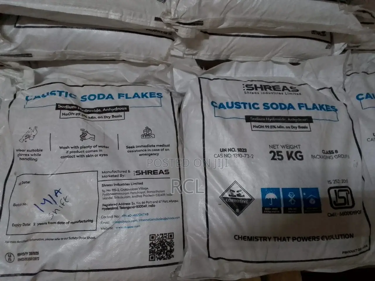Caustic Soda Flakes (Sodium Hydroxide)