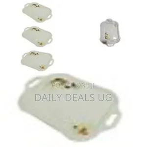 3 Piece Set of Colorful Melamine Trays - White