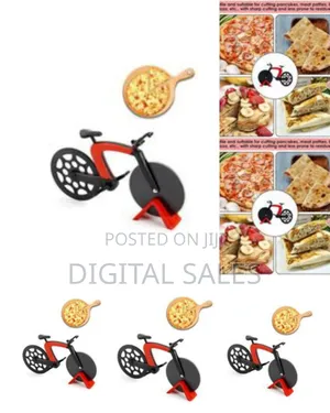 Novelty Bicycle-Shaped Dual-Wheel Pizza Cutter With Display Stand