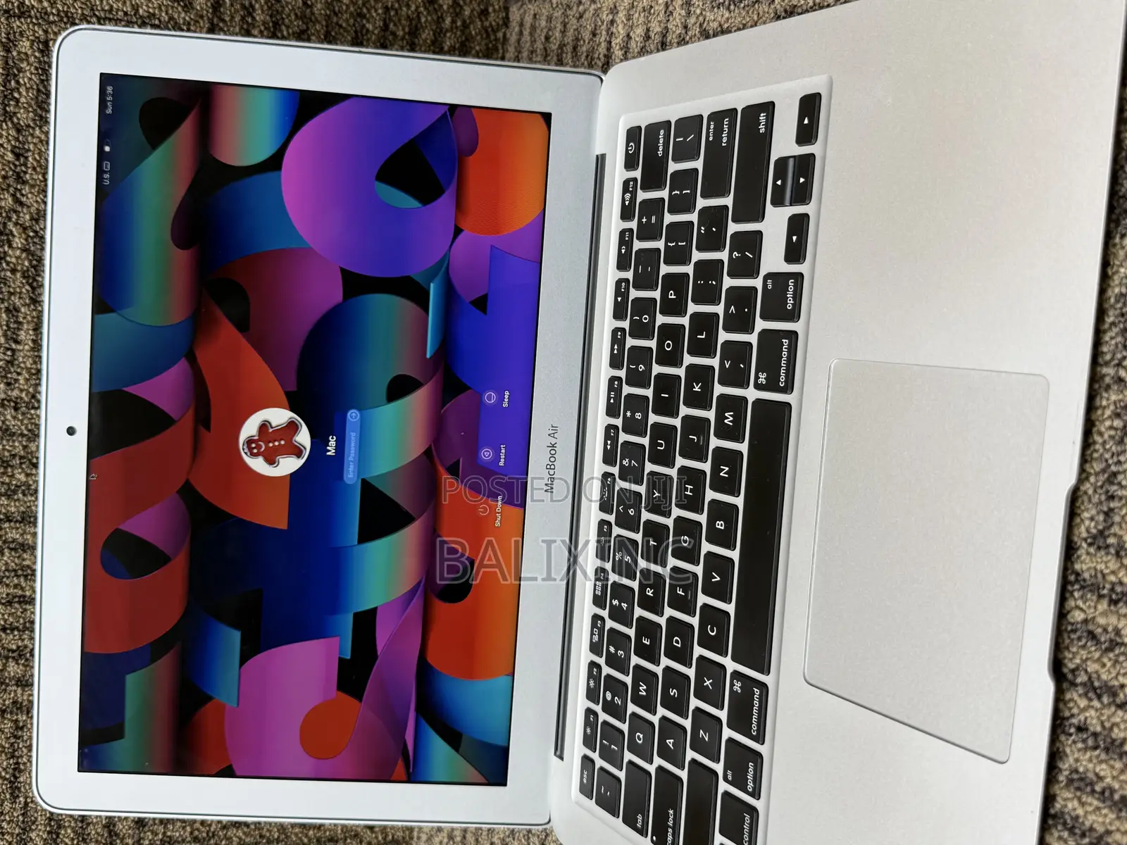 Laptop Apple MacBook Air 2015 8GB Intel Core I7 SSD 256GB