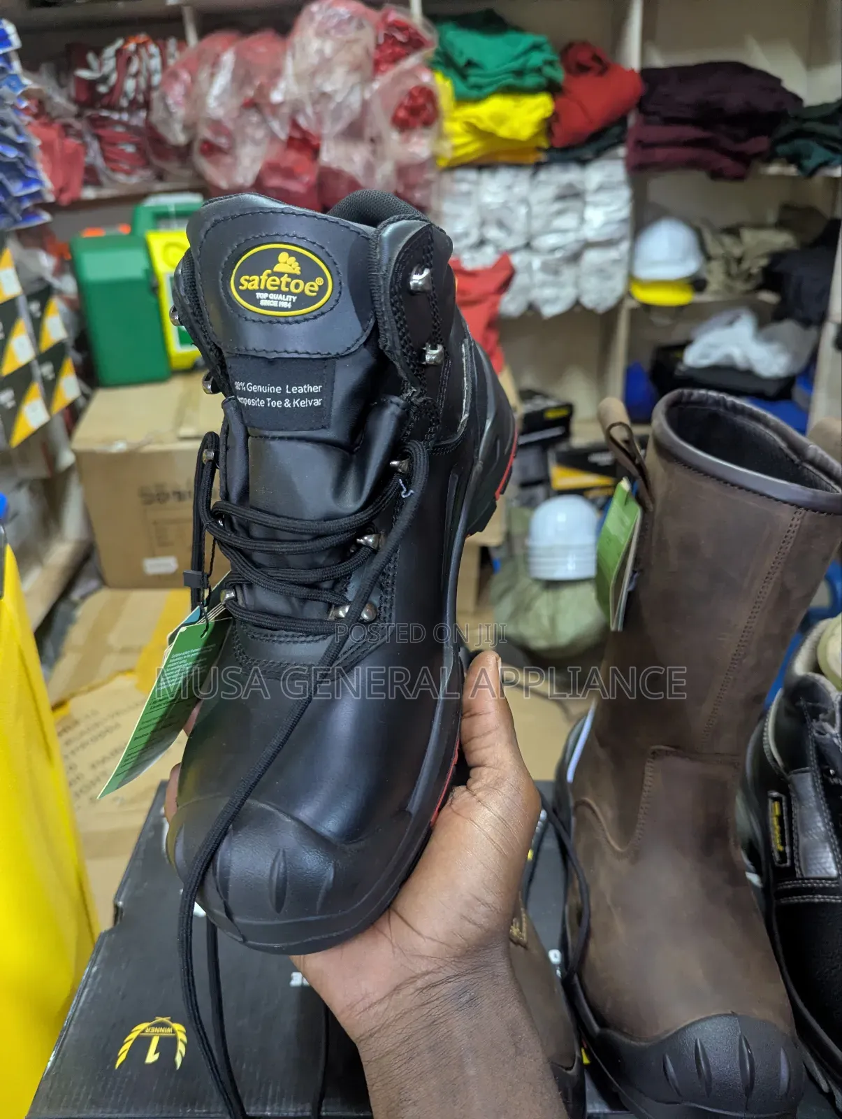 Safetoe Water Resistant Boot