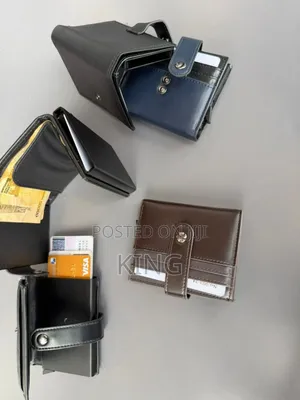 Classic Milano Card Holder Leather Wallet.