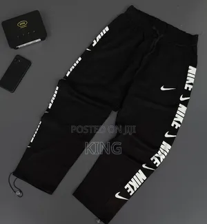 Nike Sportswear Repeat Fleece Joggers