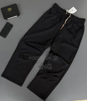 Howl Nowhere Baggy Pants
