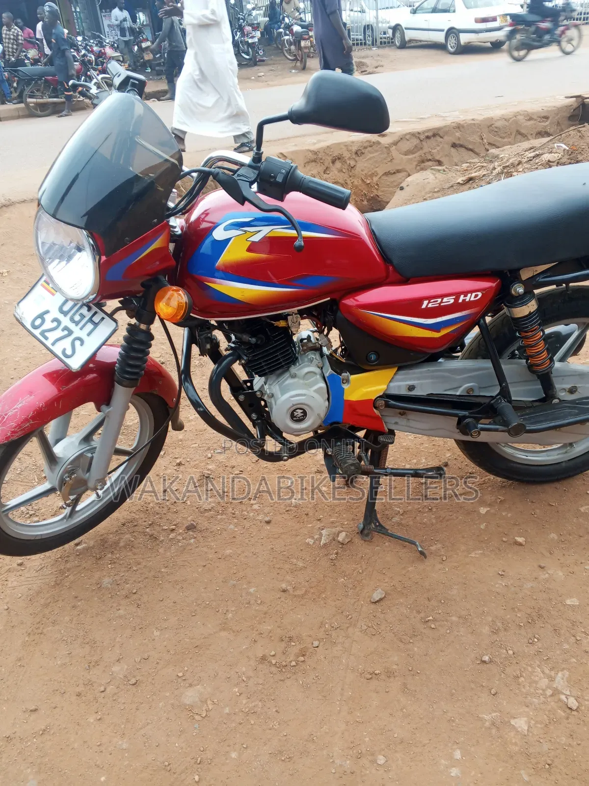 Bajaj Boxer 125 2024 Red