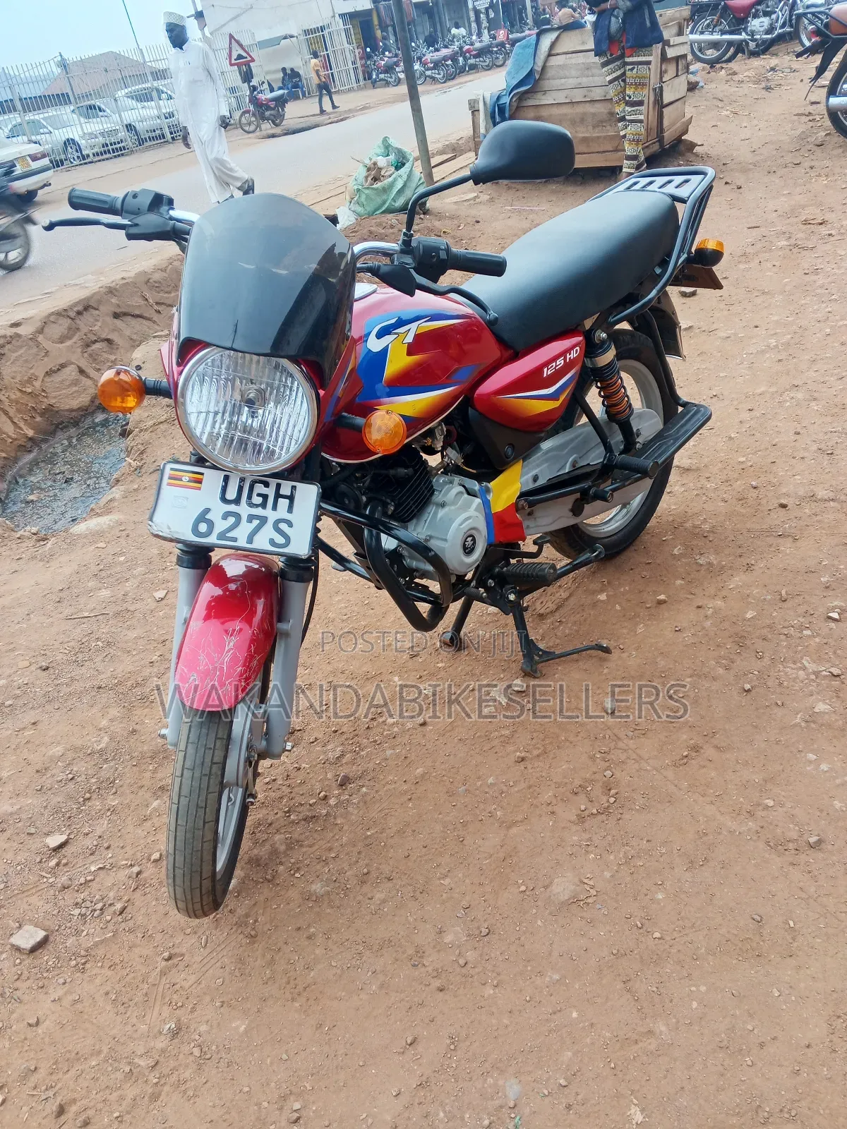Bajaj Boxer 125 2024 Red