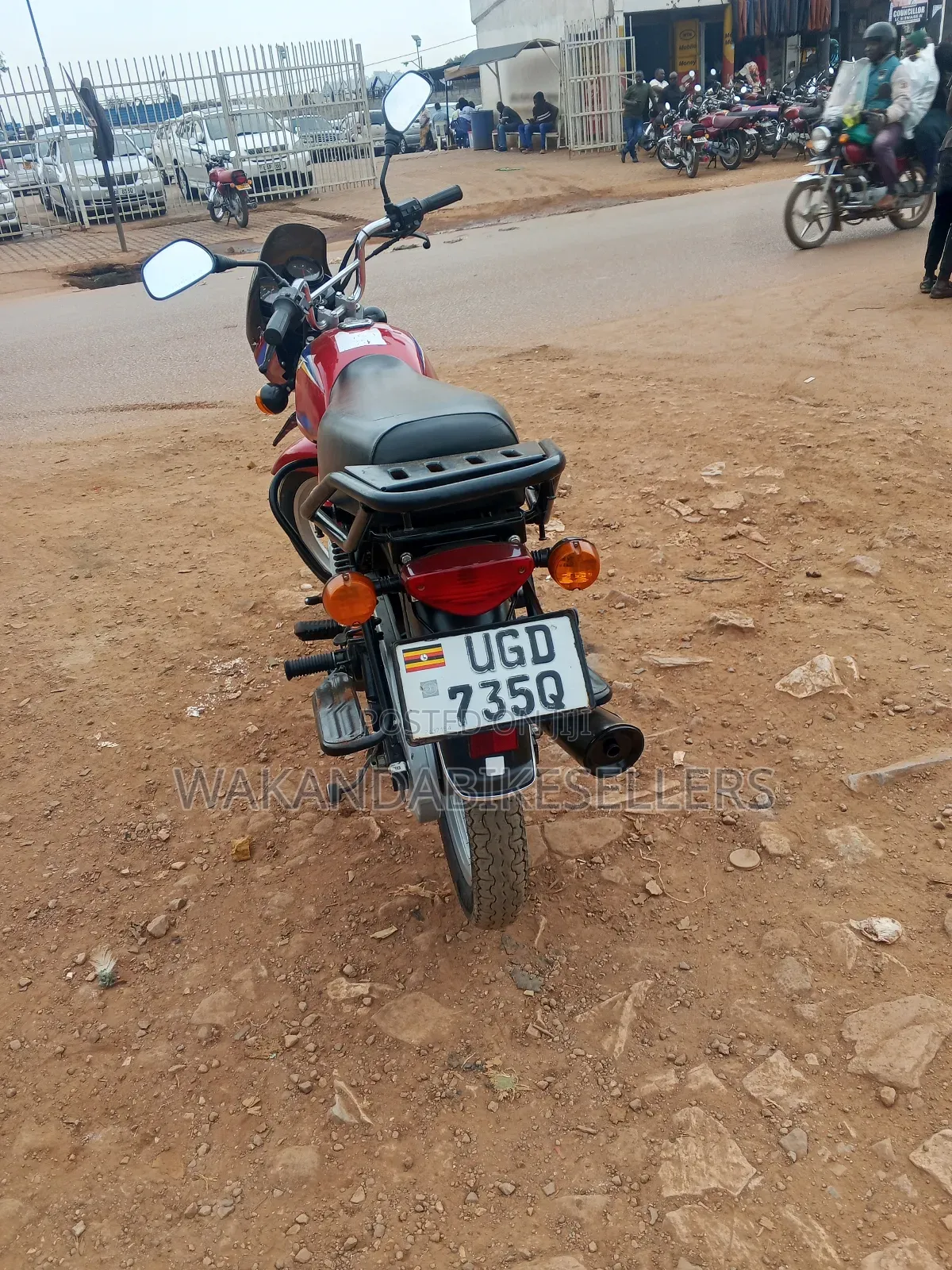 Bajaj Boxer 125 2024 Red