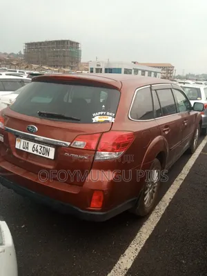 Subaru Outback 2011 Maroon