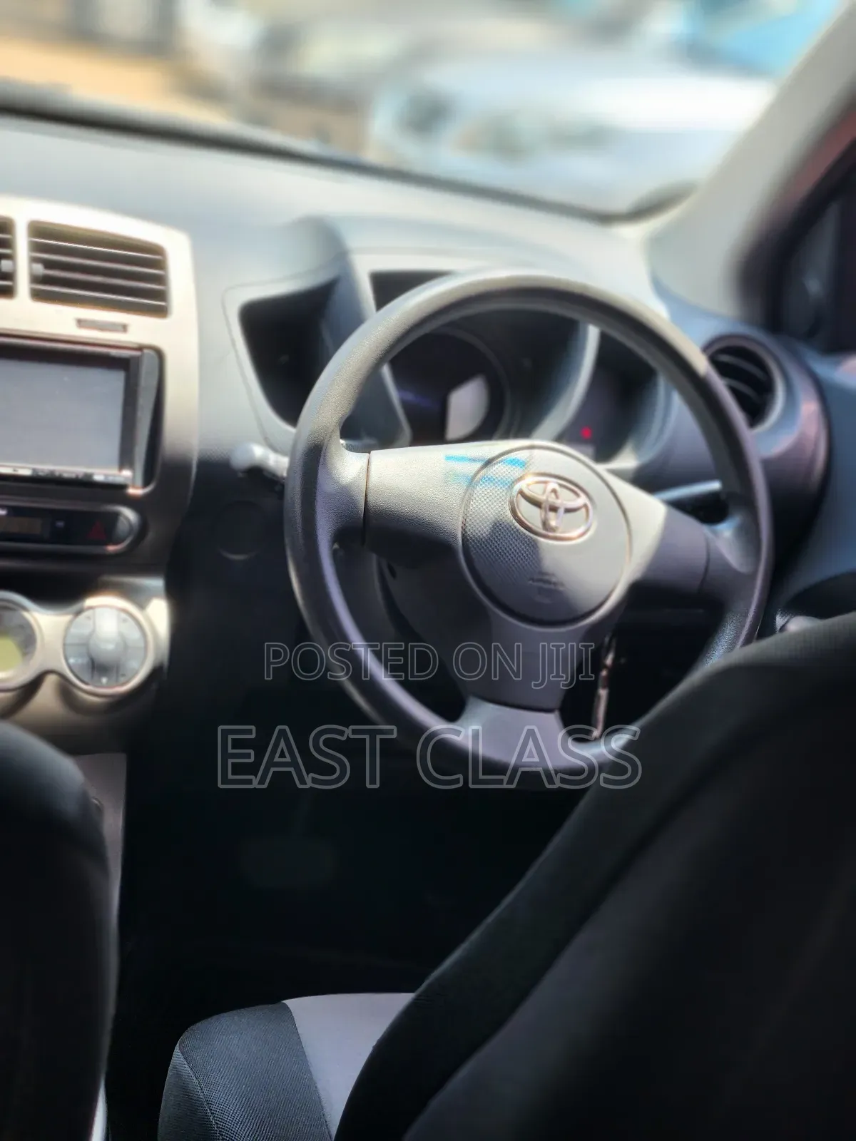 Toyota IST 2009 Silver