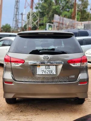 Toyota Wish 2011 Gray