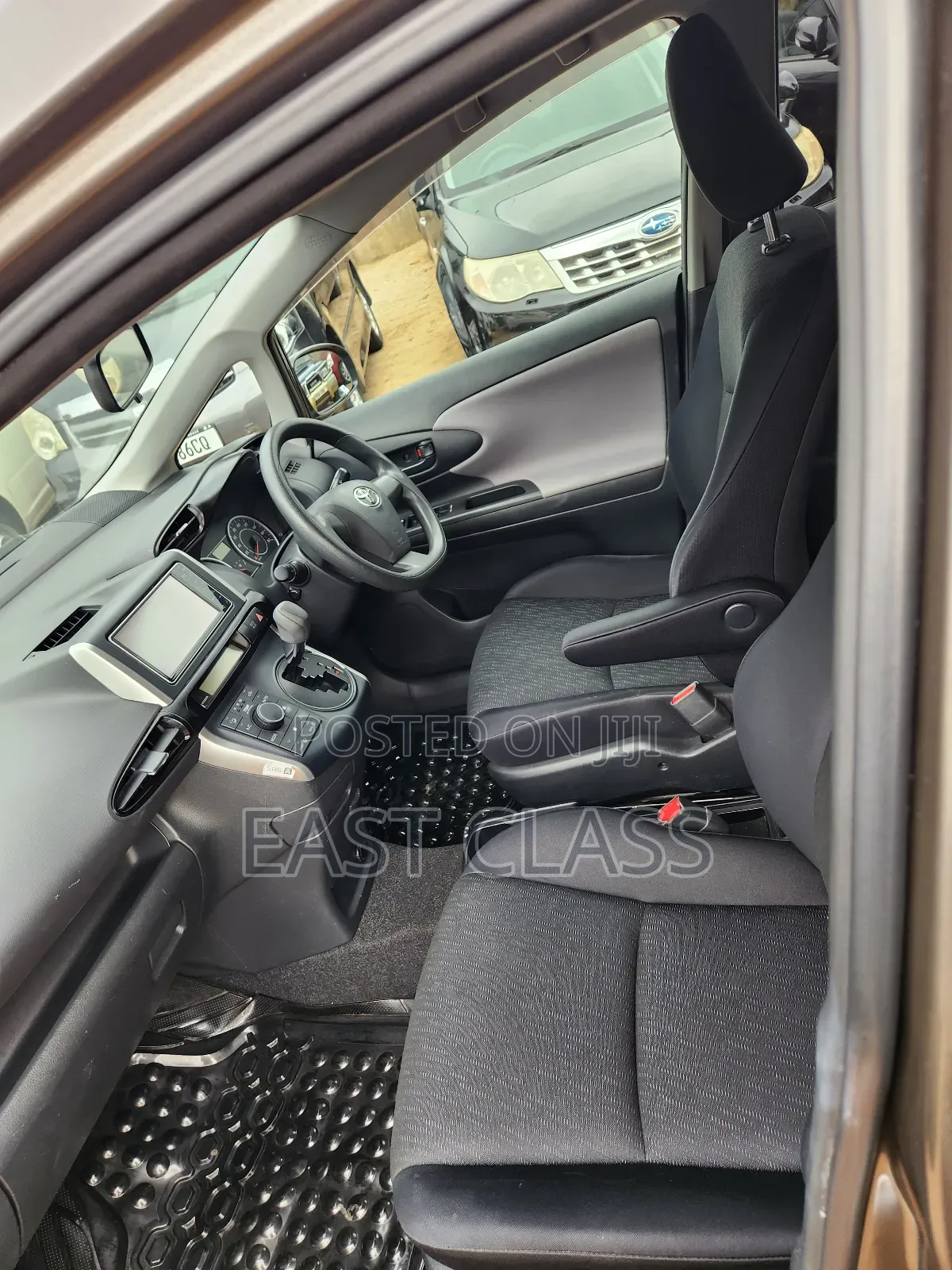 Toyota Wish 2011 Gray
