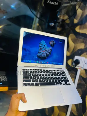Laptop Apple MacBook Air 2017 8GB Intel Core I5 SSD 256GB