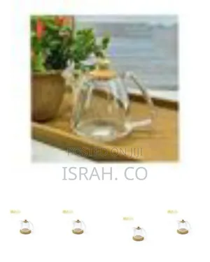 Elegant Glass Teapot / Serving Pitcher With Wooden Lid