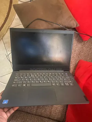 Laptop Lenovo V14 G4 IRU 4GB Intel Celeron HDD 1T