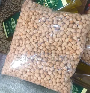 1kg of Chick Peas/Garbanzo Beans or Kabuli Chana/