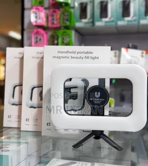 Rechargeable Handheld Portable Magnetic Beauty Fill Ligh