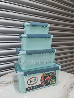 4pcs Airtight Plastic Food Storage Containers