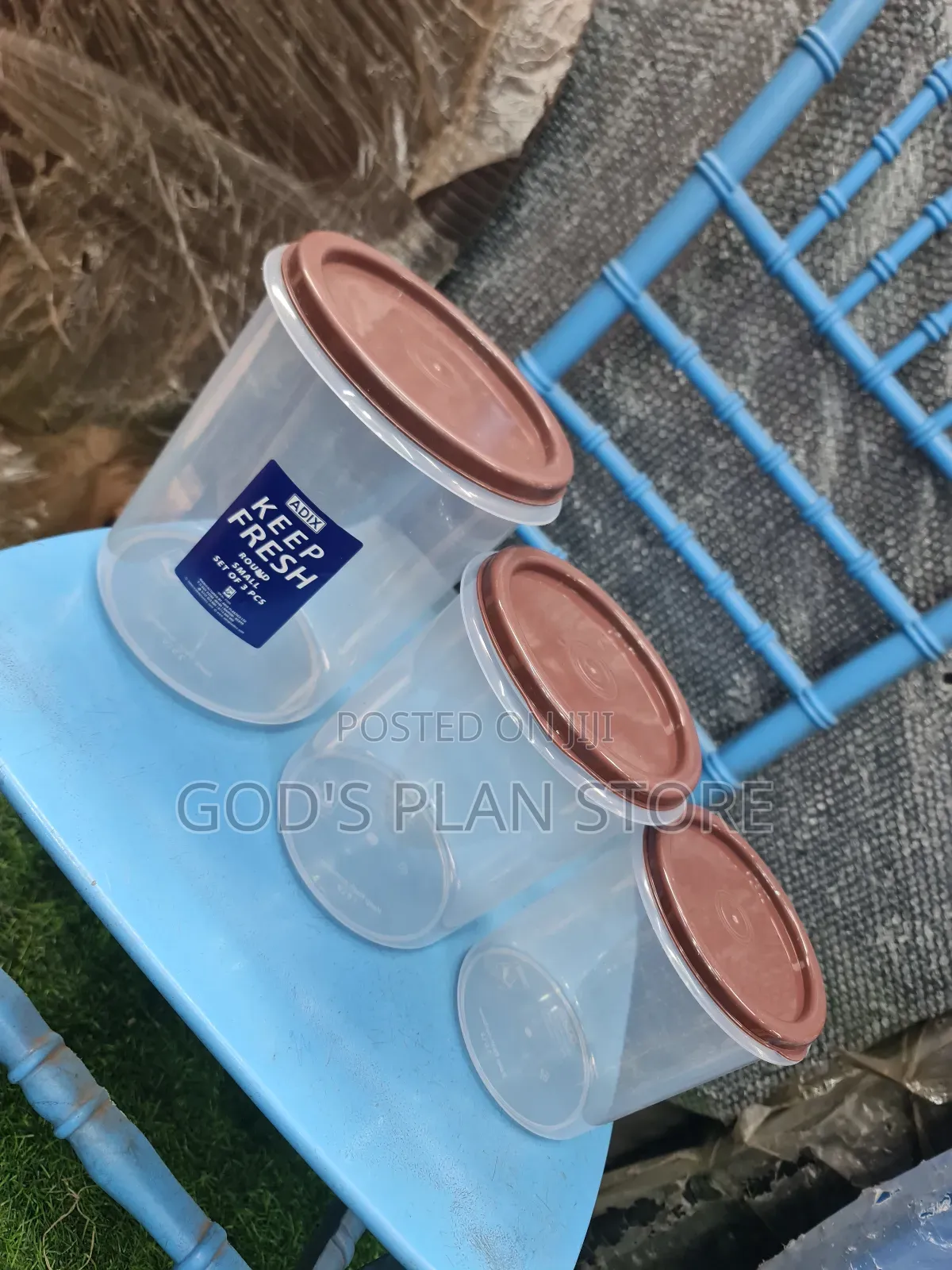 3pcs of Plastic Storage Containers 1litre/1.5litres/2.5litres