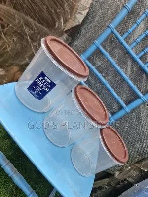 3pcs of Plastic Storage Containers 1litre/1.5litres/2.5litres