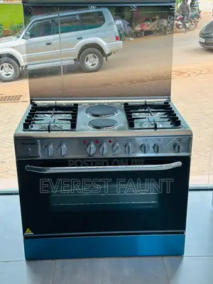 Hisense 4 Gas 2 Electric Cooker