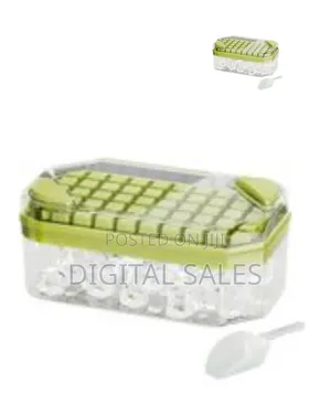 Ice Cube Tray With a Lid and a Storage Bin